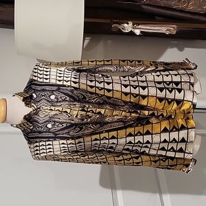 Etro.  Italian design, size 40 (us 4, even good for size 2) button down shirt